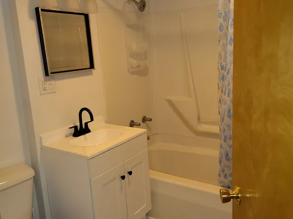 217 E Front St, Erie, PA 16507