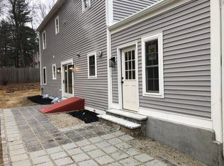 54 Cedar St, Holliston, MA 01746