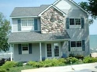 4310 Port Austin Rd, Caseville, MI 48725