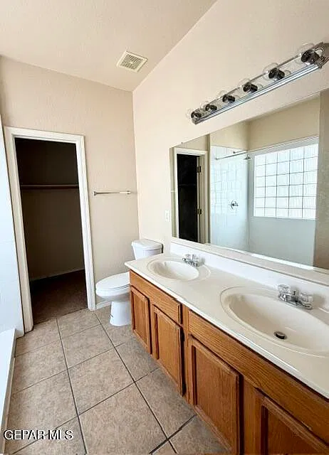 2372 Joshua Louis Dr