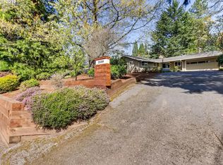 2130 Wembley Park Rd, Lake Oswego, OR 97034
