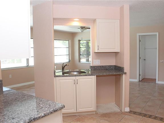 3rd image of 3005 Rock Creek Dr