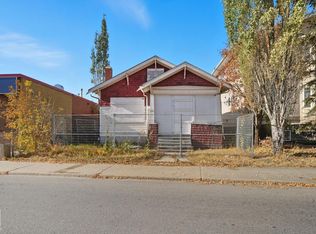 11112 97th St NW, Edmonton, AB T5G 1W8