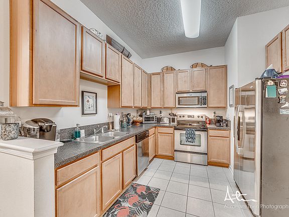 5th image of 13856 Herons Landing Way #11-2