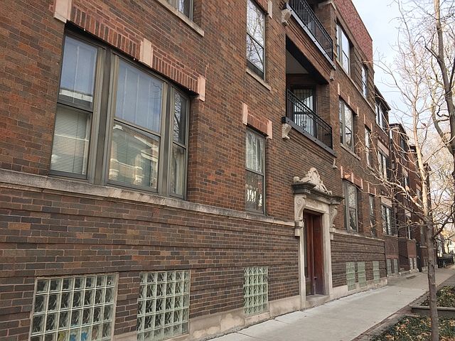 1st image of 5340 S Woodlawn Ave APT 3