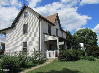 708 N Main St, Mount Airy, MD 21771