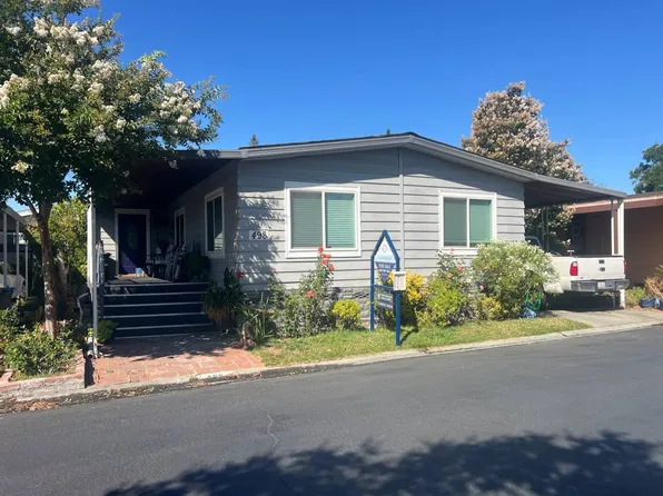 498 Chateau La Salle Dr, San Jose, CA 95111