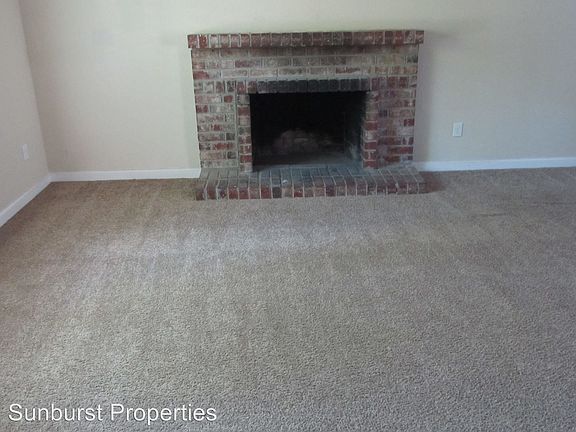 2nd image of 6513 Creekmont Way