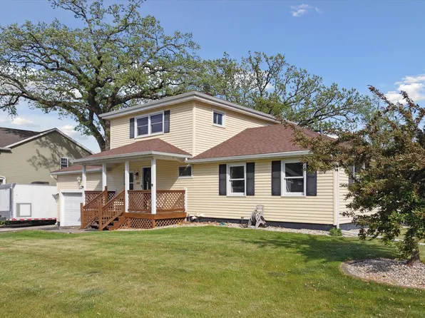 W1199 Arbutus Rd, Genoa City, WI 53128
