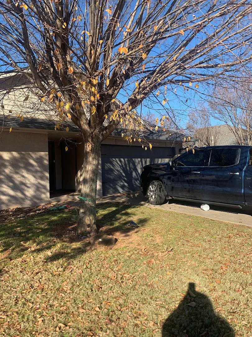 Remodeled 3 Bedroom near Moore — Photo 2