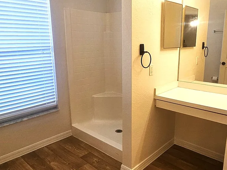 25173 Mercedes Dr — Photo 25