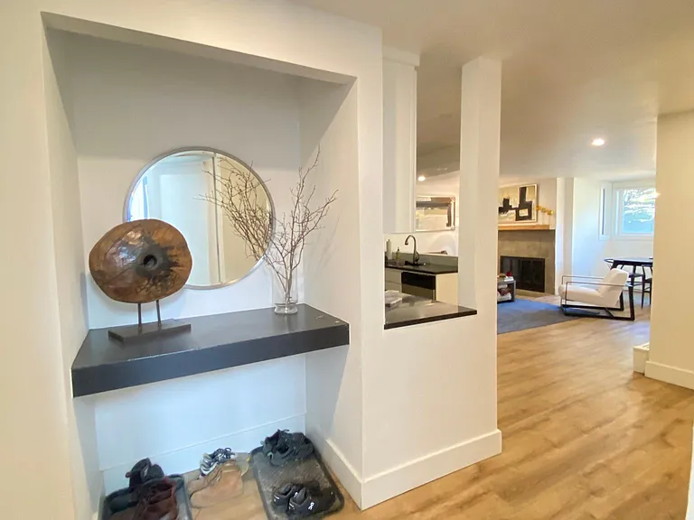 910 W Hallam St #1 — Photo 15