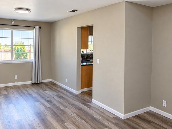 5th image of 8222 Prior Way