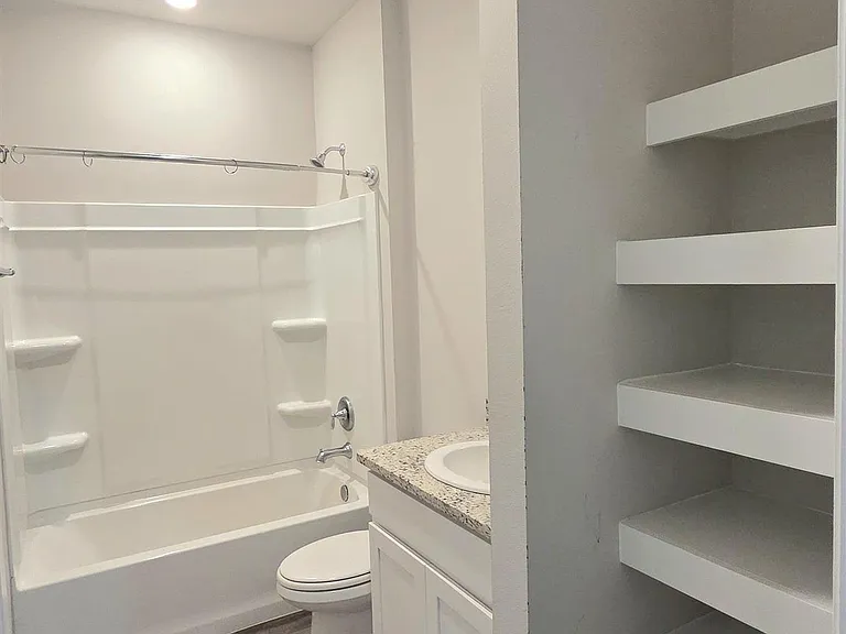 13931 Malbec Ave — Photo 13