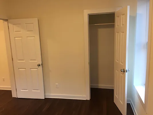 Rented by Metroline Realty | media 24