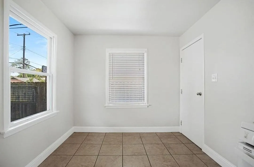2 bed, 797 sqft, $1,850 — Photo 4