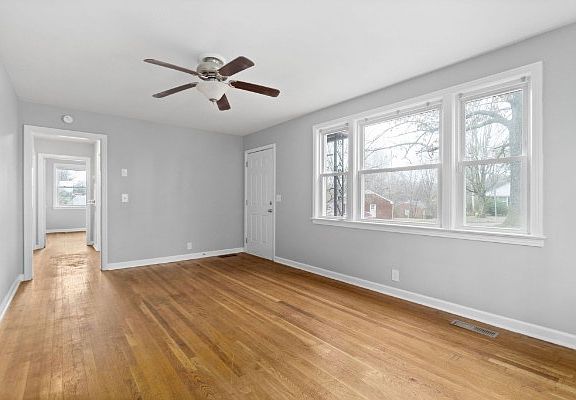 4th image of 204 Clearview Dr