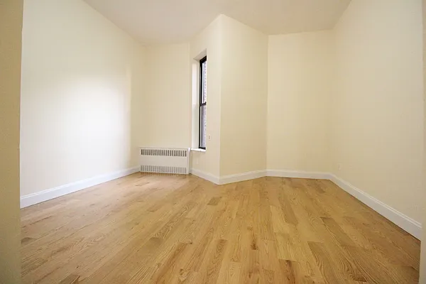 Rented by Luxor Homes & Investment Realty | media 16