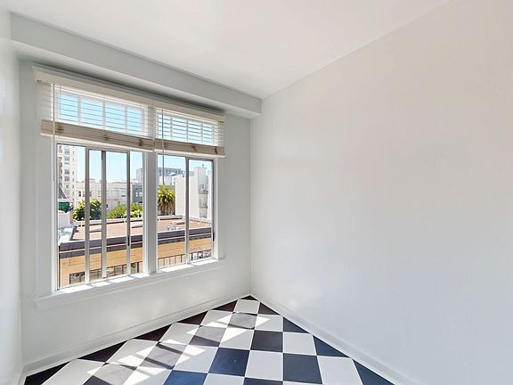 2nd image of 930 Post St #23