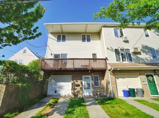 7 Montvale Pl, Staten Island, NY 10308