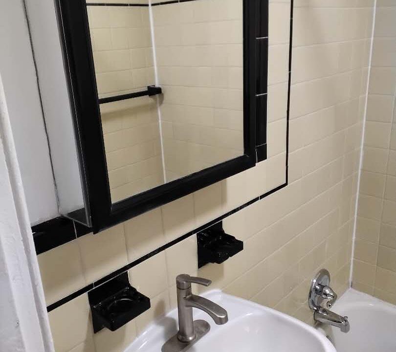 2nd image of 4704 Chester Ave APT 1F