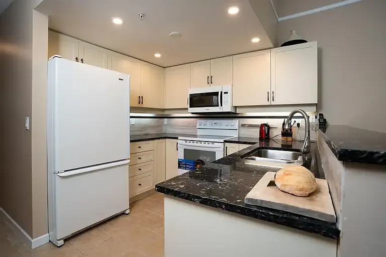 1120 Tsatsu Shores Dr #323 — Photo 3