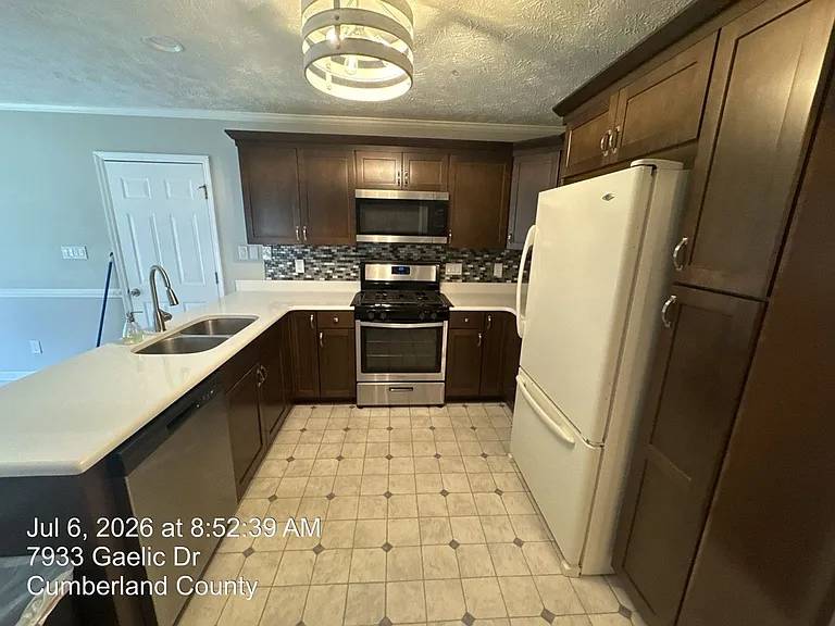 7933 Gaelic Dr — Photo 14