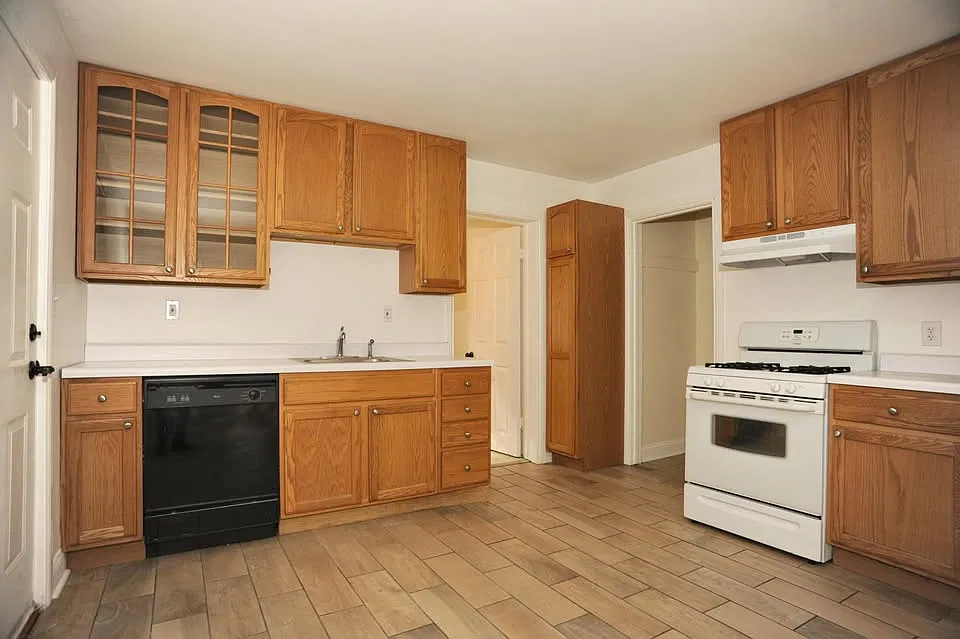 2 bed, $1,250 — Photo 4