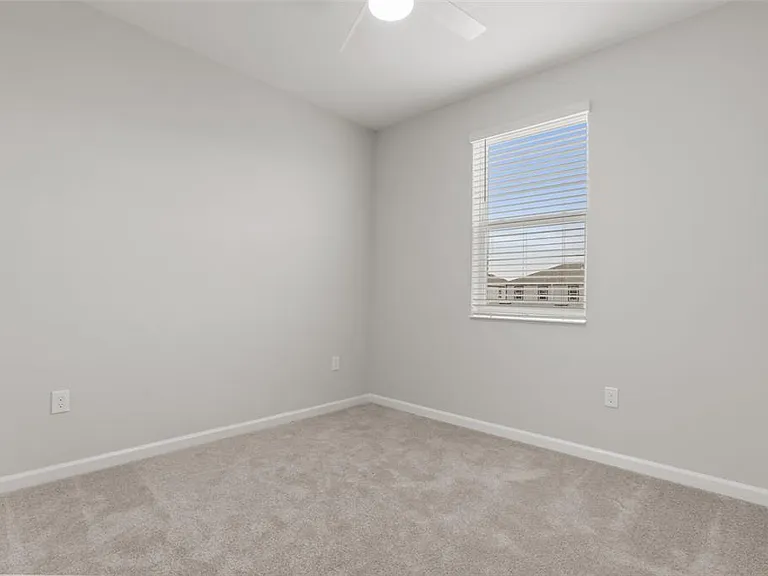 1394 Mount Royal Dr — Photo 17