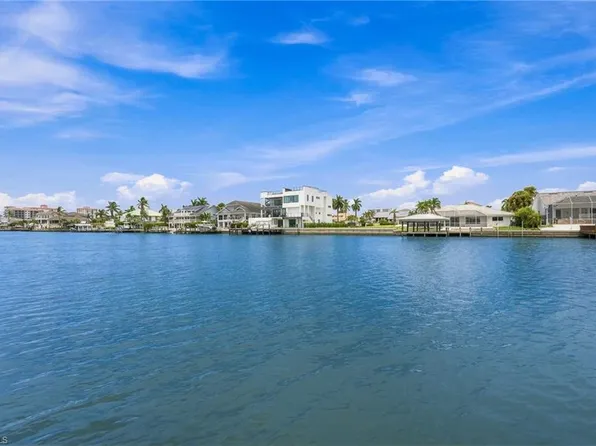 383 Seabee Ave, Naples, FL 34108
