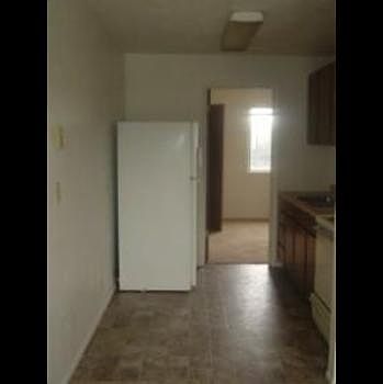 2nd image of 2456 1st St