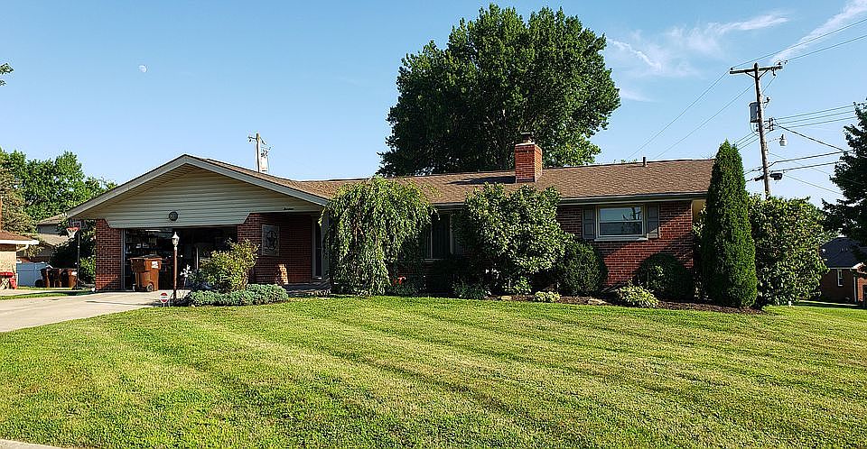1st image of 14 N Dilcrest Cir