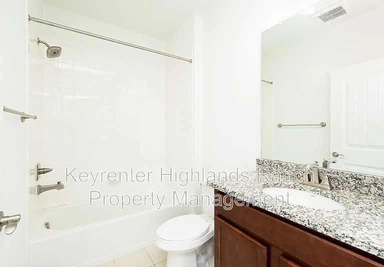 4777 Copeland Cir #201 — Photo 7