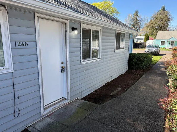 1248 Juniper St, Junction City, OR 97448