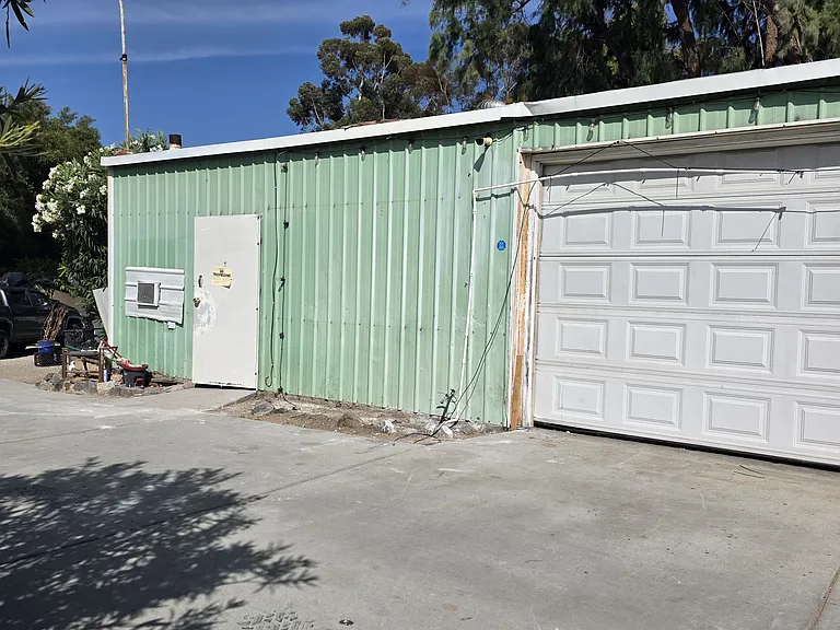 17320 Grand Ave — Photo 20