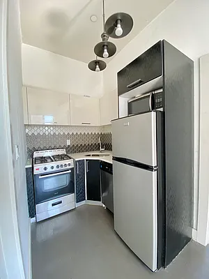 Rented by Native Real Estate LLC | media 4