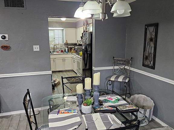 5th image of 3144 Pebblebrook Ct