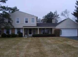 7444 Franklin Ridge Ln, West Bloomfield, MI 48322