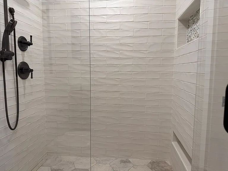 10001 NE 12th St #116 — Photo 27