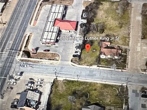 406 E Martin Luther King Jr St, Bryan, TX 77803