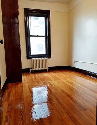 2nd image of 3733 28th St APT 12