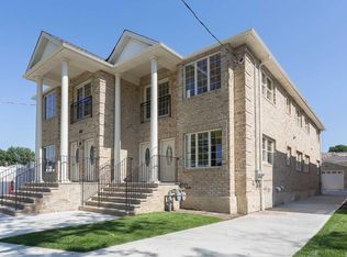 1607 Murray St, Whitestone, NY 11357