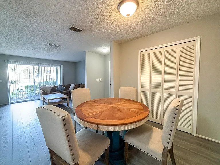3705 SW 27th St #317 — Photo 8
