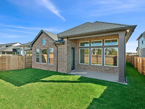 7th image of this home