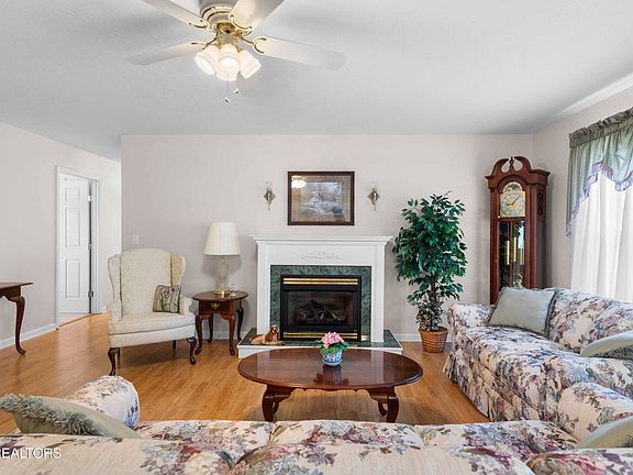 5th image of 1354 Towe String Rd