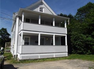 127 Liberty St, Pawcatuck, CT 06379