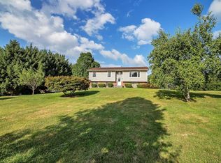 7 Daniel Sabia Dr, Wappingers Falls, NY 12590