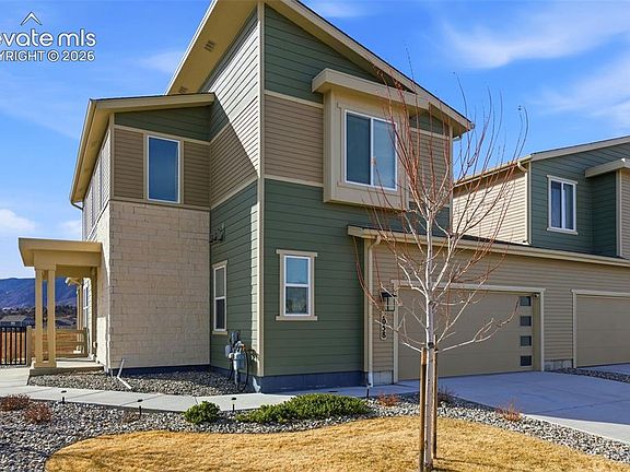 3rd image of 2058 Peak Prairie Ln