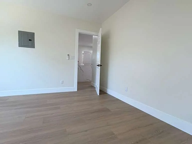 3635 Nile St — Photo 2
