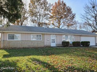 175 Maricopa Ln, Hoffman Estates, IL